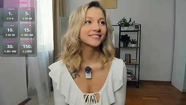 HannaHoffman – webcam model profile photo Image 13