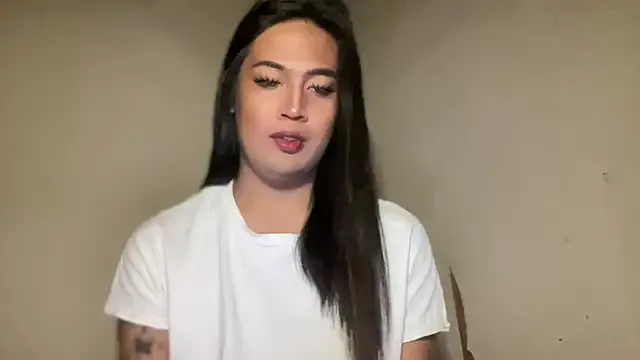 NANA_7 – webcam model profile photo Image 10