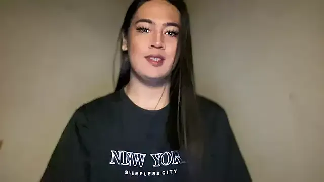 NANA_7 – webcam model profile photo Image 13