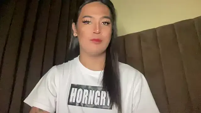 NANA_7 – webcam model profile photo Image 4