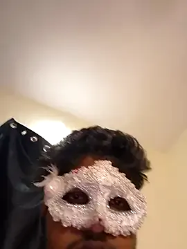 Awesomelusty – webcam model profile photo Image 8