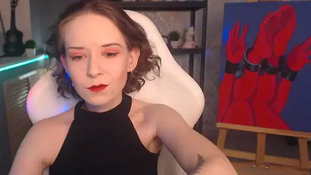 roouse – webcam model profile photo Image 9