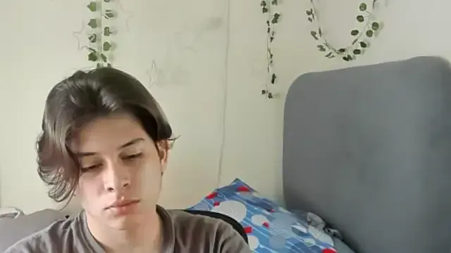 Humsafa-13 – webcam model profile photo Image 5