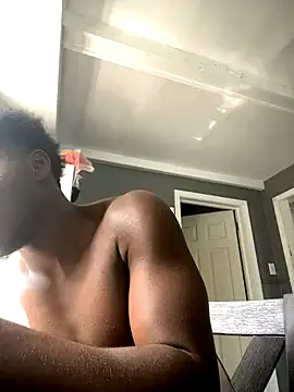 your_pervy_son – webcam model profile photo Image 16