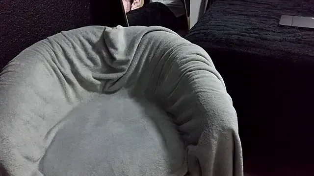 Yui-Ch – webcam model profile photo Image 17