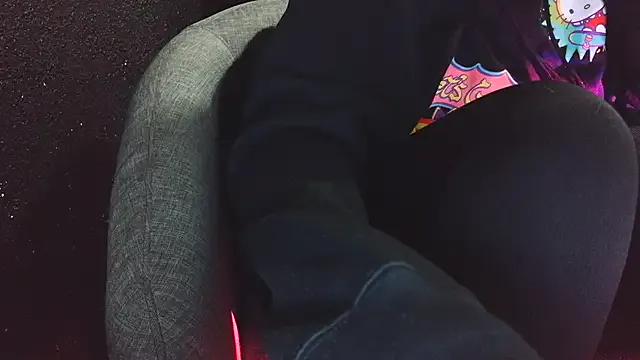 Yui-Ch – webcam model profile photo Image 5