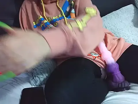 Yui-Ch – webcam model profile photo Image 8