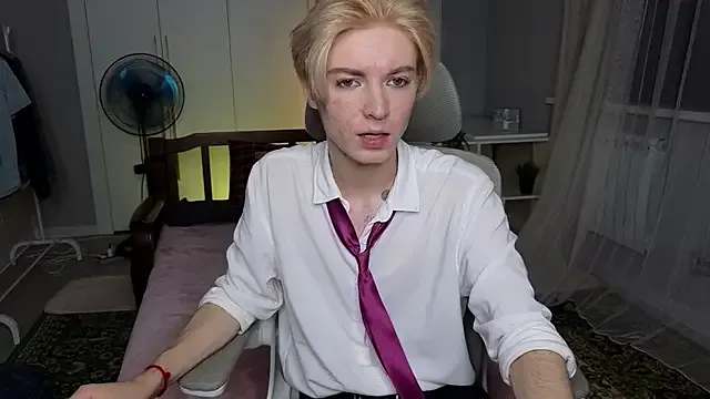 ElaRuil69 – webcam model profile photo Image 2