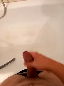 PumaShyXD – webcam model profile photo Image 6