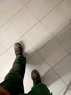 seraphine23 – webcam model profile photo Image 5