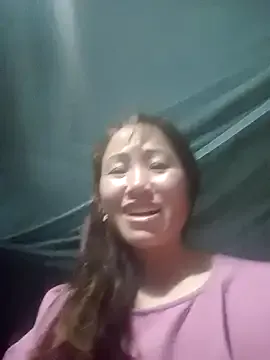 HotBella- – webcam model profile photo Image 2