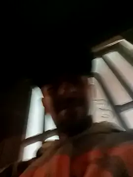 dirtypub – webcam model profile photo Image 11