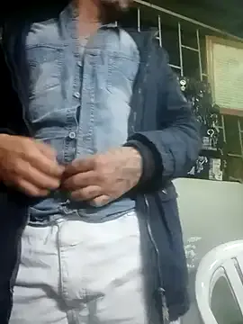 dirtypub – webcam model profile photo Image 6