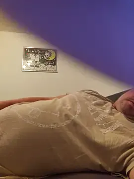 Nonchan_ – webcam model profile photo Image 2