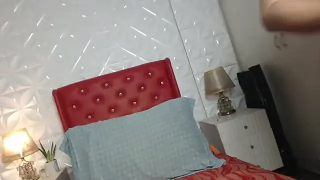 Sara_fun – webcam model profile photo Image 8