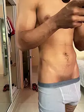 your_pervy_son – webcam model profile photo Image 3