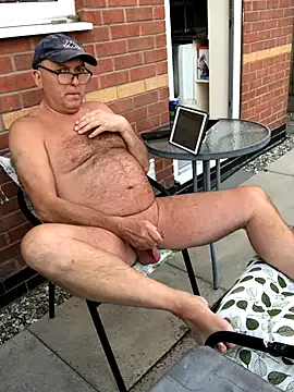 PumaShyXD – webcam model profile photo Image 6