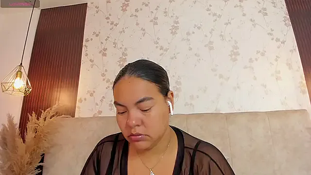 AmeliaBrilliants – webcam model profile photo Image 5