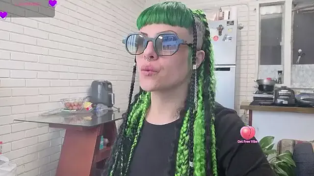 Mia--meow – webcam model profile photo Image 13