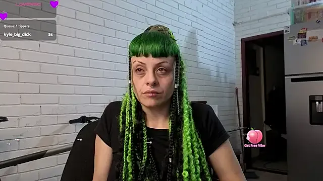 Mia--meow – webcam model profile photo Image 15