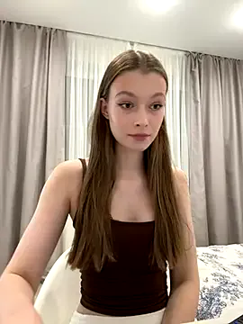 Yui-Ch – webcam model profile photo Image 4