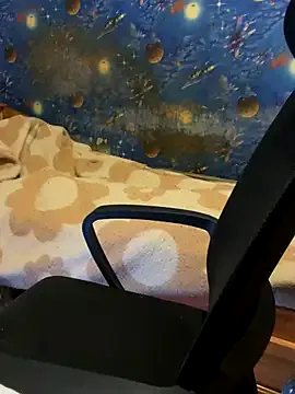 dirtypub – webcam model profile photo Image 11