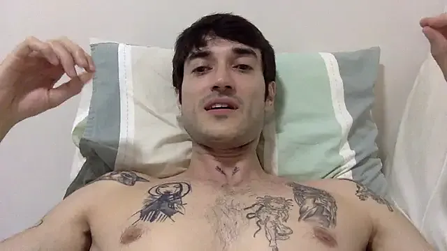 roouse – webcam model profile photo Image 15