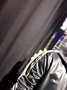 Yui-Ch – webcam model profile photo Image 19