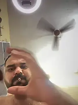 alicee16 – webcam model profile photo Image 6