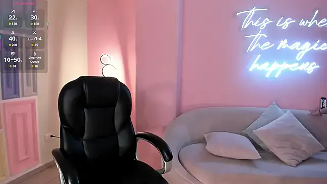 Jane – webcam model profile photo Image 11