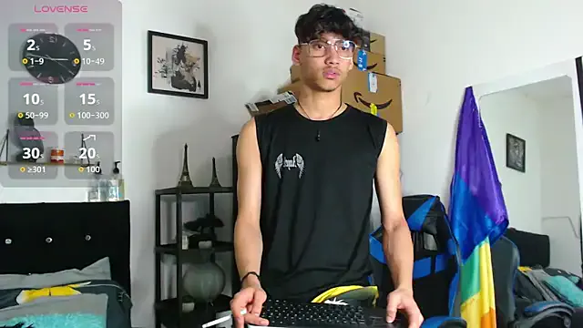 Mia--meow – webcam model profile photo Image 10