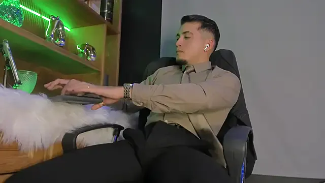 nathi_poyo – webcam model profile photo Image 9