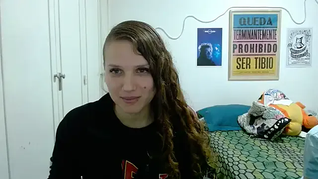 Megu_Melon – webcam model profile photo Image 10