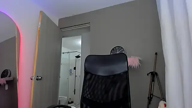 Queen_Shanuu – webcam model profile photo Image 14