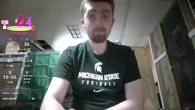 oypo – webcam model profile photo Image 13