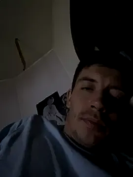 roouse – webcam model profile photo Image 7