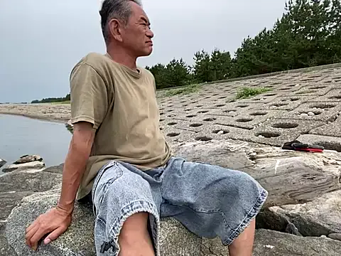 arieel__722 – webcam model profile photo Image 11