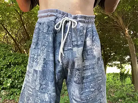 arieel__722 – webcam model profile photo Image 17