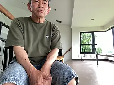 arieel__722 – webcam model profile photo Image 6