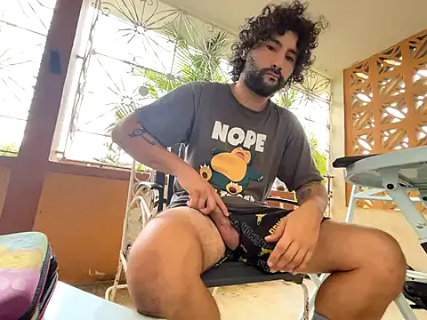 Makeout_artist – webcam model profile photo Image 1