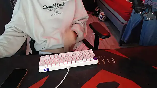 Nonchan_ – webcam model profile photo Image 3