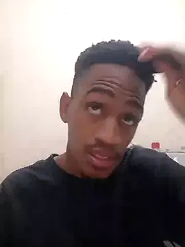 BigBDMari – webcam model profile photo Image 8
