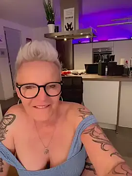 German_Milf Image 12