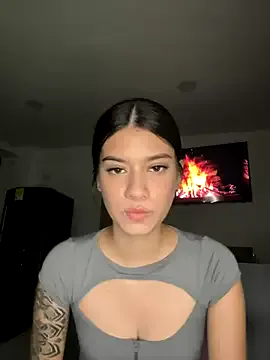 Eleena_AND_Tyler – webcam model profile photo Image 8