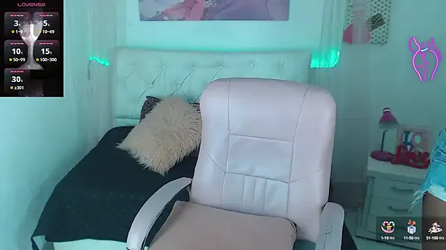 Awesomelusty – webcam model profile photo Image 8