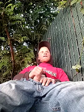 PumaShyXD – webcam model profile photo Image 10