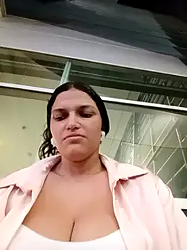 girl_milk1 Image 14