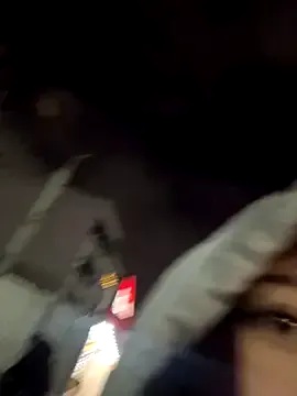 Sandra – webcam model profile photo Image 8