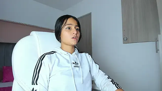 Rodrigues_Lucas – webcam model profile photo Image 15