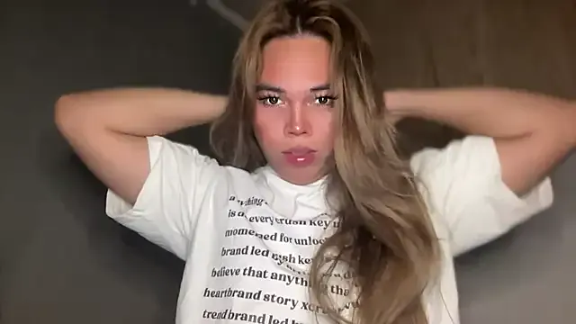 missdirtyhot_ – webcam model profile photo Image 12